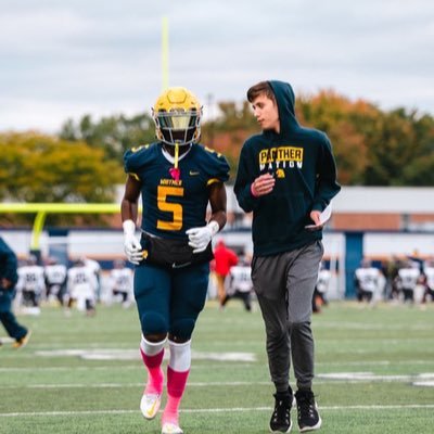 19 | class of 2024 | video coordinator for @WhitmerFB #LLCQ3 #LLT