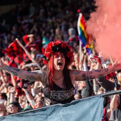 montana transplant. sports goth. capo for the rose city riveters and timbers army. not a cheerleader. she/her. #BAONPDX #RCTID