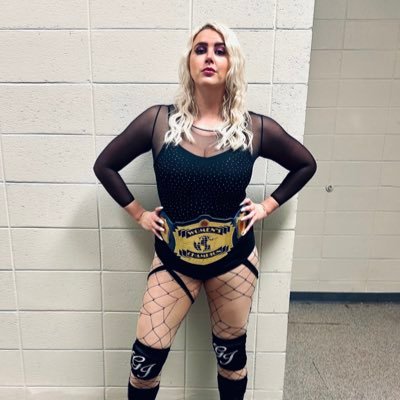 RIP Daddy 8/17/18 🍁 THE 6 FT BOMBSHELL 💣👱🏻‍♀️💎READY TO SET IT OFF! Pro wrestler- Trained at Nightmare Factory By QT Marshall & Glacier Atlanta based 📍