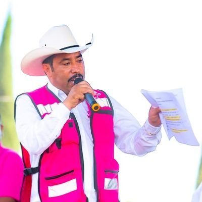 Es Tiempo del Pueblo. Candidato a Presidente Municipal en Chignahuapan Puebla VOTA ROSA Fuerza por México