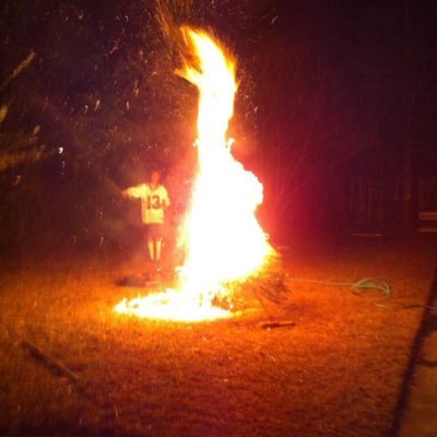 eyePEEonURgrave's profile picture. Apocalypse Now!