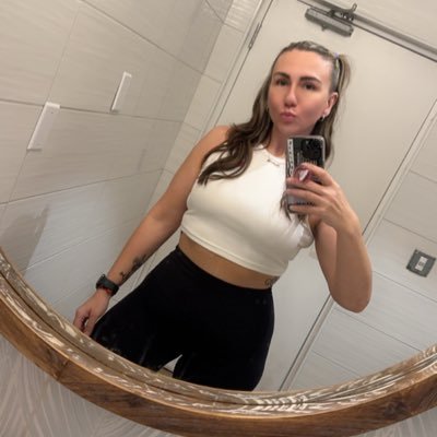 Samrica34 Profile Picture