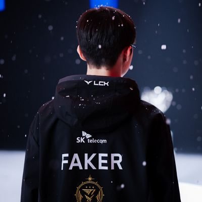 FAKER를 향해