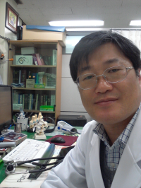 chikhkr's profile picture. 전문직,
가치관이 바로서는 사회를 희망합니다