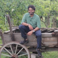 AD (@adhwaithdas) 's Twitter Profile