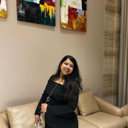 🙋🏻♀️ Roles: Data Analyst, Python Mentor and Data Science Trainee