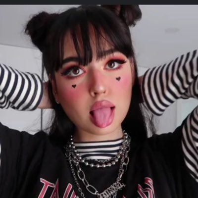 srsly_unwell's profile picture. not your friend. i love you. angel in training