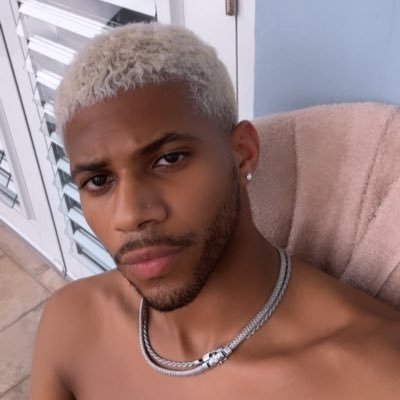 yaboykelvinjr Profile Picture