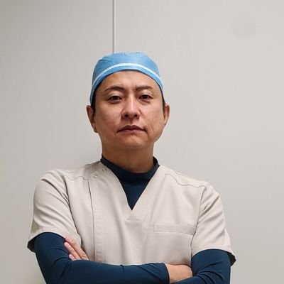 顎変形症治療に特化したクリニックです。
顎変形症学会 認定医・指導医
日本口腔外科学会 認定専門医
国際口腔顎顔面外科専門医
https://t.co/CodBRSitKD
東京美容外科 顎矯正手術(OGS)指導医
症例はハイライトをご覧下さい。
