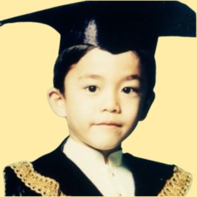 jonahjajang's profile picture. Helping people learn languages.