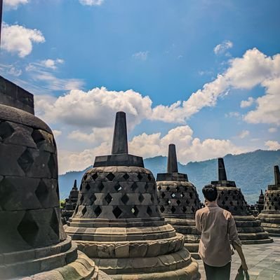 Kita akan selalu dipertemukan dengan apa yang kita cari - HAMKA
