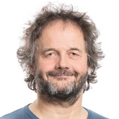 Auto- und Energiewende-Mann bei https://t.co/gta8OHfWaz // Mix of private and professional tweets.