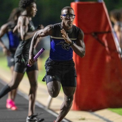 Class of 24 RPHS Varsity track | 4x4 | 400 | 200 | 300mh? | long jump insta: @tylanjoh2018 NCAA ID- 2310142627