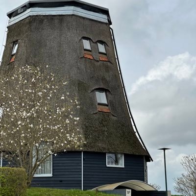 RameshKrish0612's profile picture. 