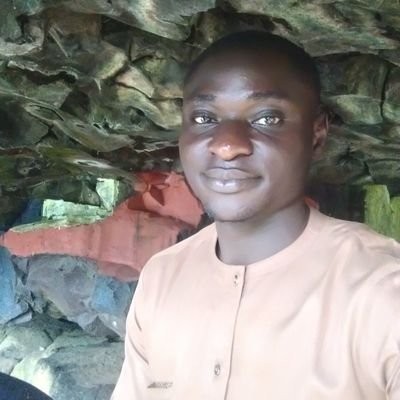 oloyeamos's profile picture. Oau graduate 🎓|| Cloud Engineer ☁️|| AFC ⚽️ || Jesus is Supreme ✝️