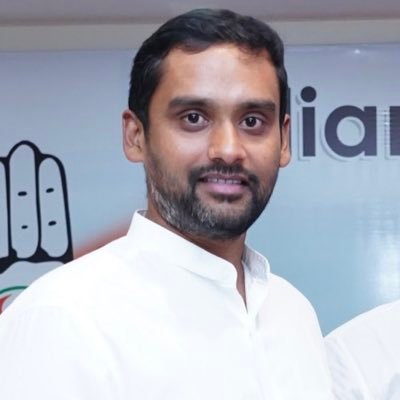 Former Working President - Andhra PCC @INC_andhra | Former President (elected)- AP Youth Congress @ap_pyc | Nehruvian | Contested Vidhan Sabha #Nagari