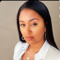 Sylvia F (@red_selenaa) 's Twitter Profile