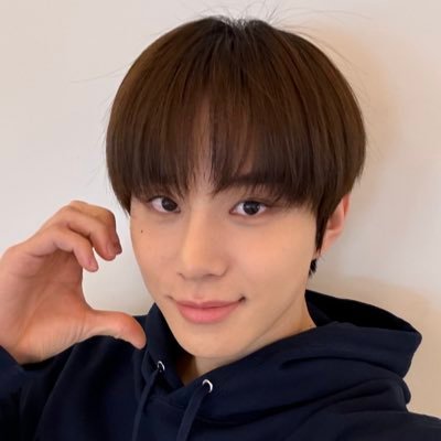 Kuncloudsss's profile picture. |She/Her 22| 🐾