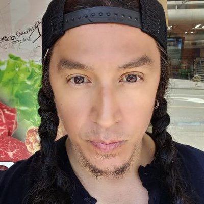 I am Founder and GEO of Peer Community Hub in Toronto, I love empower people and communities from all walk of life.🇨🇦✌️
@p_communityhub #peercommunityhub