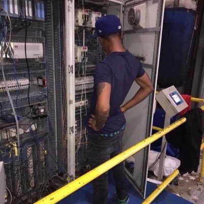 josh_nk119's profile picture. Computer Engineer