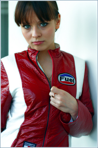 leoness1987's profile picture. 