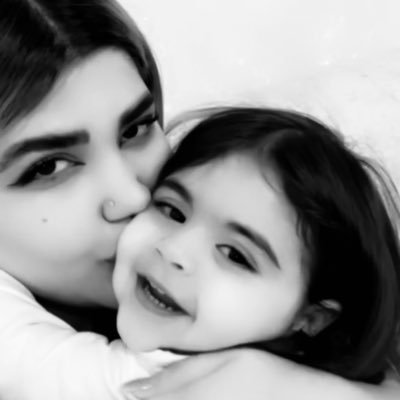 butterfly_saba's profile picture. مامان گندمم🌾 همین.    تازه اومدم واسه همین بیشتر میخونم😅🙏🏻