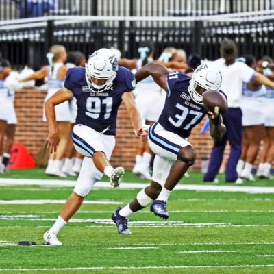 ODU | FBS Place Kicker/WR 4.0 GPA 6’1” 200 lbs  4.35/40 yd 1.5/10 yd split laser Former Professional Soccer @KornblueKicking #transferportal NCAA ID: 2306923221