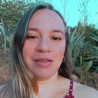 EvelineHom10447's profile picture. 