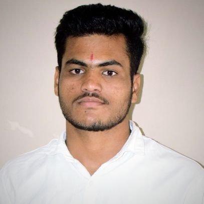 RamuKoti22's profile picture. 💫⏰ಯಾರು_ಸಮಯವನ್ನು_ಗೌರವಿಸುತ್ತಾರೋ..
ಅವರನ್ನ_ಗೌರವಿಸುವ_ಸಮಯ_ಬಂದೆ_ಬರುತ್ತದೆ.
💯 
#ಕನ್ನಡಿಗ
#ಜೈ_ಆಂಜನೇಯ..🚩🙏
#RCB_FOREVER