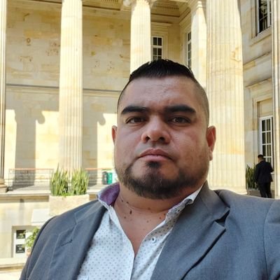 🇨🇴⚖Candidato a Edil por Engativá, Lider Centro Democrático y Estudiante de Derecho Universidad Cooperativa⚖🇨🇴