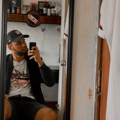 JoaquinAlcina's profile picture. #DeNacionalentodo 🇳🇱 Fundamentalista del Rock Stone y la manija como forma de vida