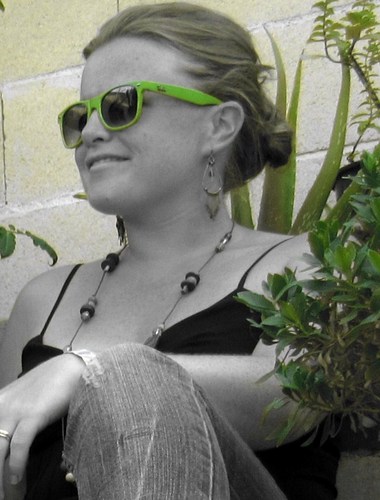 AoifeLeddy's profile picture. Editor, Copywriter, Marketeer, Singer, Songwriter, Wife, Mother, Lover of Shoes.