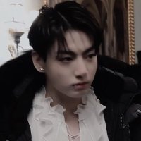 azra | rest (yasli mezun) (@valerietkk_) Twitter profile photo