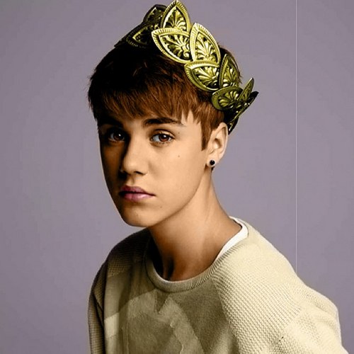 JustinF4UXDRUL's profile picture. Your clothes make me uncomfortable so you should take them off ;)