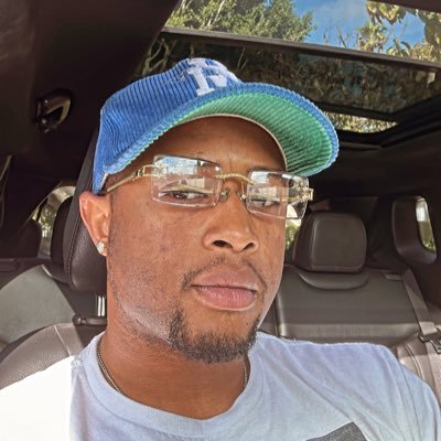 “Without Struggle There is No Progress”. #LLJG🙏🏾 #LONGLIVEHUSSLE🕊🏁#LONGLIVEKO8E🐍