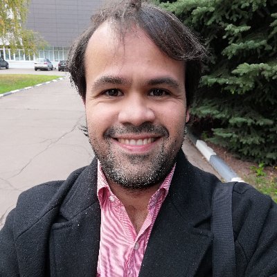 Escritor e jornalista brasileiro. Traduzo literatura russa