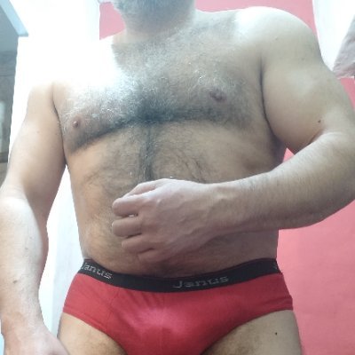 hombre gay activo viajero entre tus fantasias y tu cama (53 años)
🇦🇷
https://t.co/Xv7edZ6WSl
tips via paypal/@ramonbaulia