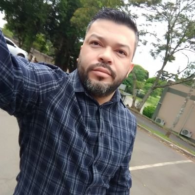 GrochoskiAdao's profile picture. Administrador. Gerente de Compras. Apreciador de um bom Rock.