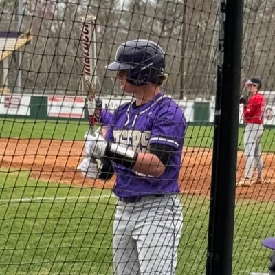 Hahnville High C/O ‘27 | 3.8 GPA| ⚾️ 1B/OF | 🏈 LB | 5’11 | 185 lbs | kalebguarisco27@gmail.com