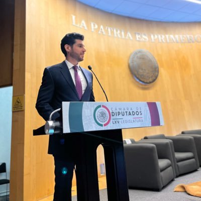 Secretario Nacional de Gestión Interinstitucional del Movimiento Arcoíris por México @MovArcoirisMex 🏳️‍🌈 Comisión de Diversidad @Mx_Diputados