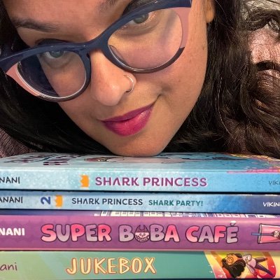 https://t.co/pL3cMYgIDP
Author PASHMINA, JUKEBOX, I WILL BE FIERCE, WHAT WILL MY STORY BE, STRONG, SHARK PRINCESS, SUPER BOBA CAFÉ rep @jodiesque