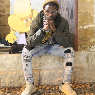 veee_star's profile picture. StarVee aka Daboii  🖕

https://t.co/BOTM57S3iv