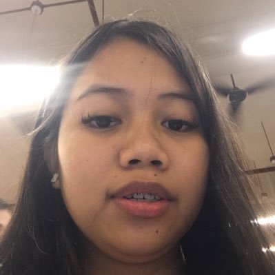 jeanmaecb's profile picture. you can hold my hand if no one's home