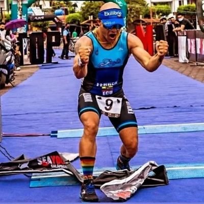 Triatleta 🇻🇪🇪🇨
•Campeón Nacional sprint EC x 7 (35-39 y 40-45).
•Ex-élite distancia Sprint,Olímpica y 70.3 VE.
•Coach ITU nivel III.
•Entrenador Deportivo.