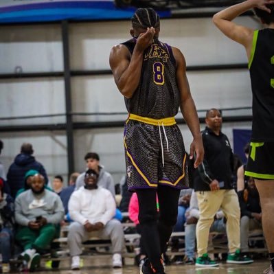 @cbchs_hoops 2026 ▪️ Guard 🏀▪️ 6’0 ▪️ Proverbs 6:11 🙏🏾 ▪️ “You're not going to out-work me”