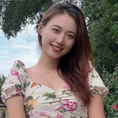 I am from Taiwan and the owner of 5 women's clothing stores.
Hope to share new news and make friends here.