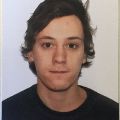 VichoRamos's profile picture. Me gusta invertir. De los 90s, cruzado y colchonero.