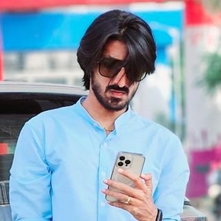BhagirathJdeja's profile picture. 🍼 Done babysitting editors? Time to scale stress-free.
🚀 Scaling 160+ creators and brands
🧳CEO: @influx__media