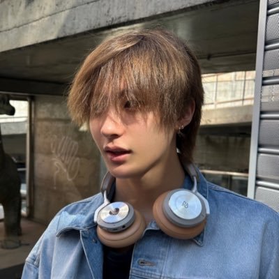 crsedkid's profile picture. anak bunda titaniauw dan pacarnya oyis erin deyum shadine simalakama 🫶🏻