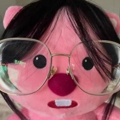 PocketSophia's profile picture.